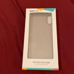 iphone 11 protective case.. thin clear/smoke color